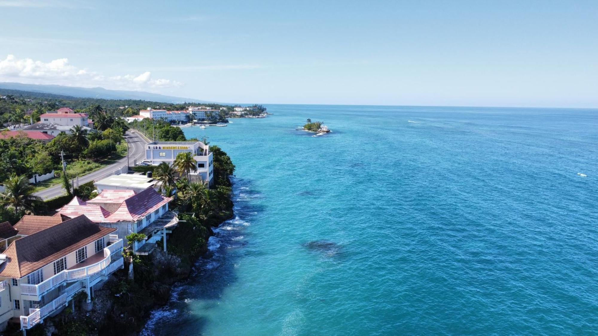Shipwatcher Studio W/Mezzanine Ocho Rios Exterior photo